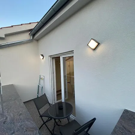 Marija Apartment Pakostane Exterior photo